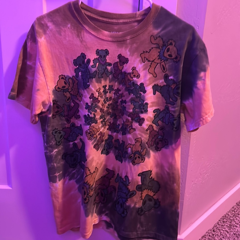 Tee shirt